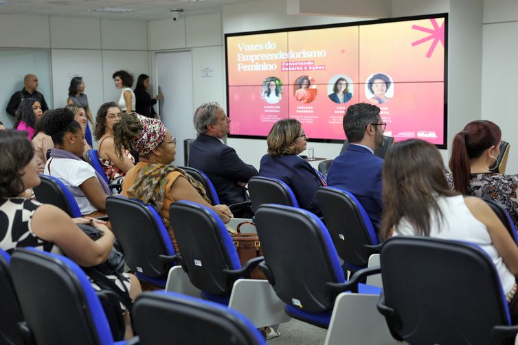 Brasília (DF), 18/03/2025 - Ministra das Mulheres, Cida Gonçalves, participa do painel 