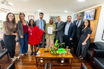 Filipe Araújo/MinC A Empresa Brasil de Comunicação (EBC) vai abrir inscrições para a chamada pública Seleção TV Brasil, uma nova linha de financiamento voltada à TV Pública, com recursos do Fundo Setorial do Audiovisual em valor recorde de R$ 110 milhões.