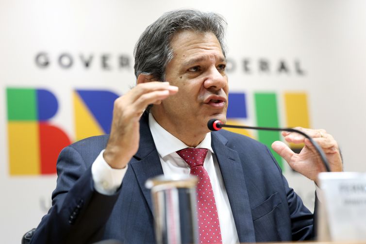 Brasília (DF), 22/05/2025 - O ministro da Fazenda, Fernando Haddad, durante divulgação dos dados do Relatório de Avaliação de Receitas e Despesas Primárias do 2º bimestre de 2025. Foto: Valter Campanato/Agência Brasil