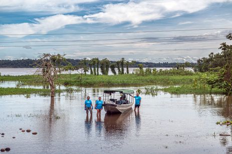 Manaus (AM), 30/05/2025 - Programa instalado em Manaus bonifica catadores para impedir que resíduos plásticos poluam rios da Amazônia. Foto: Sara Rangel/Divulgação