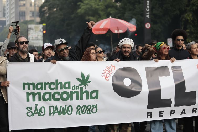 São Paulo (SP), 14/06/2025 -  Marcha da Maconha na Avenida Paulista .  Foto: Paulo Pinto/Agência Brasil