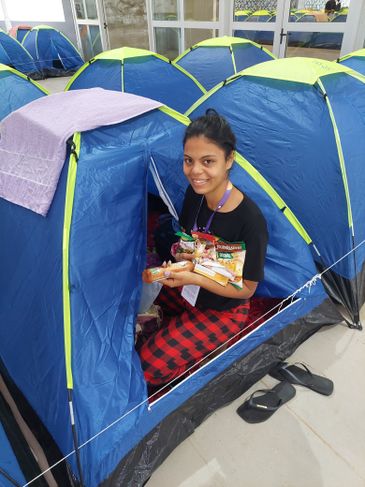 Brasília (DF), 18/06/2025 - Voluntária na CPBR17 e recém-graduada em Tecnologia da Informação (TI), Alessandra Pereira, de 27 anos, participa do Campus Party. Foto: Daniella Almeida/Agência Brasil
