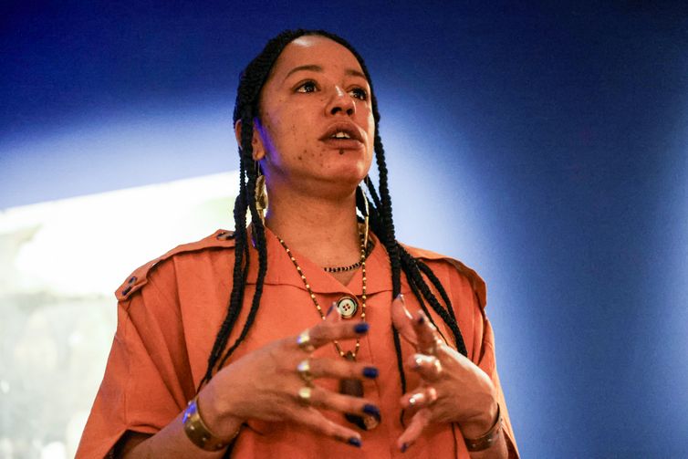 Brasília (DF), 23/07/2025 -A curadora da exposição mirasawá alumbramento, Natalia Grilo, no 18º Festival Latinidades celebra protagonismo das mulheres negras até 31 de julho
Foto: José Cruz/Agência Brasil