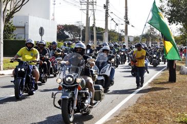 Brasília (DF), 29/07/2025 - Moticiclistas participam de motociata em a presença do ex-presidente Jair Bolsonaro. Foto: Bruno Peres/Agência Brasil