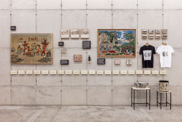 Brasília (DF), 30/06/2025 -  Usando lençóis como tela, o artista beninense Roméo Mivekannin, recria obras consagradas mundialmente, principalmente das coleções do famoso Museu do Louvre, com um novo olhar e novos personagens
Galeria Nara Roesler/Divulgação