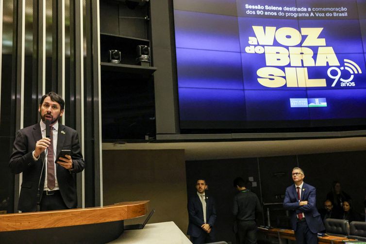Brasília (DF), 05/08/2025 - Diretor Geral da EBC, Bráulio Ribeiro, discursa durante sessão solene em homenagem aos 90 anos do programa, A Voz do Brasil, da Empresa Brasil Comunicação (EBC)
Foto: José Cruz/Agência Brasil