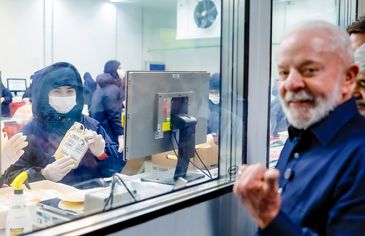 14.08.2025 - Presidente da República, Luiz Inácio Lula da Silva, durante visita e inauguração da nova planta de produção de medicamentos hemoderivados da Empresa Brasileira de Hemoderivados e Biotecnologia (Hemobrás).
Parque fabril Hemobrás, Goiana-PE

Foto: Ricardo Stuckert / PR