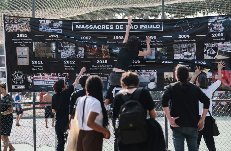 Barueri (SP) 16/08/2025 - Ato  pela memória dos 10 anos da chacina de Osasco e Barueri. 
Foto: Paulo Pinto/Agência