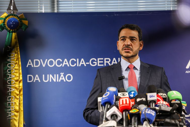 Brasília (DF), 01/07/2025 - o ministro da AGU, Jorge Messias, informou que a ação declaratória de constitucionalidade foi apresentada após solicitação feita pelo presidente Luiz Inácio Lula da Silva e com base em estudo técnico e jurídico solicitado ao órgão na semana passada.
Foto: José Cruz/Agência Brasil