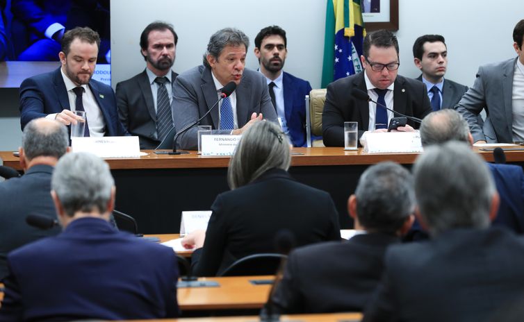 Brasília - 24/09/2025 -O ministro da Fazenda, Fernando Haddad, participa de audiência pública, promovida pela Comissão de Agricultura, Pecuária, Abastecimento e Desenvolvimento Rural da Câmara dos Deputados. Foto: Lula Marques/ Agência Brasil.