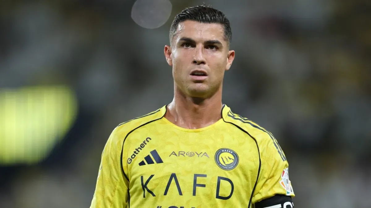 Cristiano Ronaldo do Al-Nassr FC durante a partida da Saudi Pro League entre Al Nassr e Al Kholood no Al Awwal Park em 14 de setembro de 2025 em Riad, Arábia Saudita.