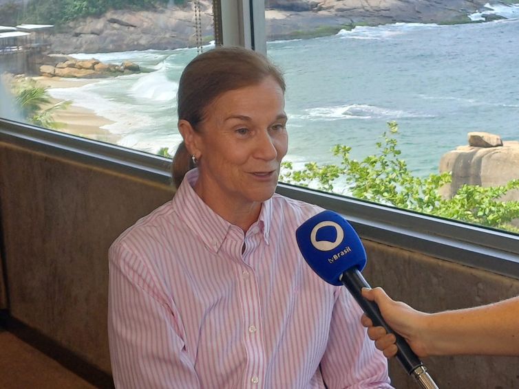 Jill Ellis, diretora da Fifa, encontro RJ