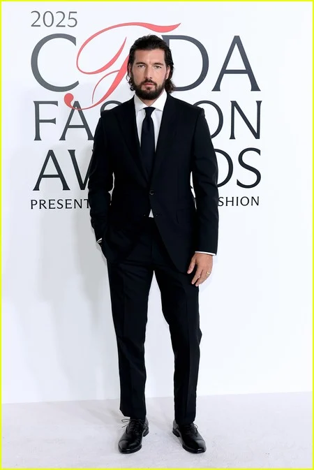 Celebridades nos CFDA Awards