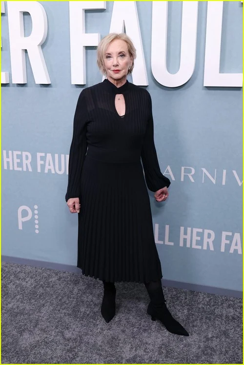 Fotos de estreia de All Her Fault