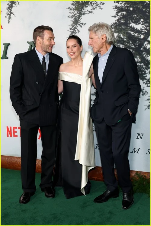 Fotos de estreia de Train Dreams