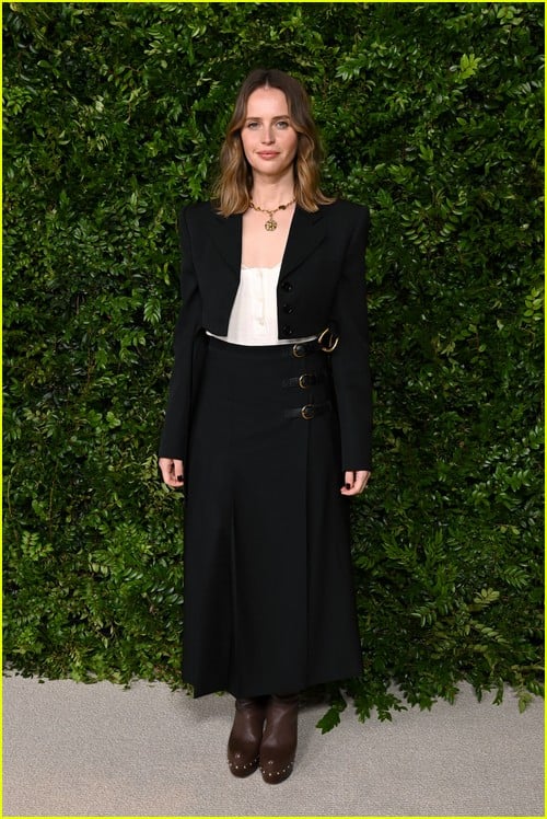 Almoço Feminino da Academia apresentado por fotos da Chanel