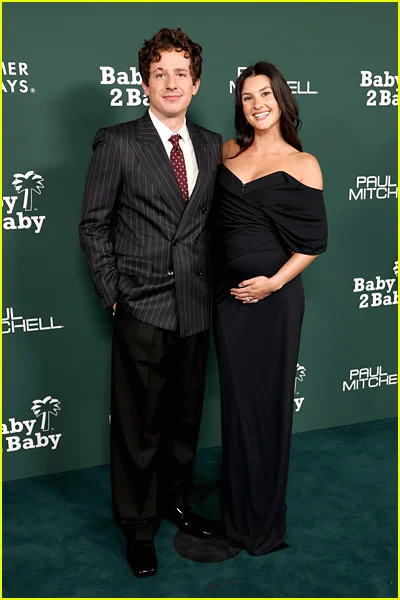 celebridades participando da Baby2Baby Gala