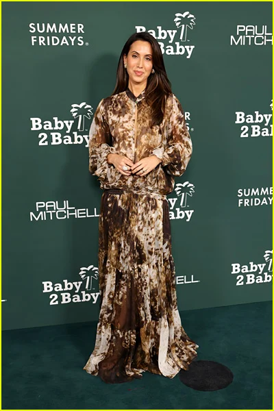 celebridades participando da Baby2Baby Gala