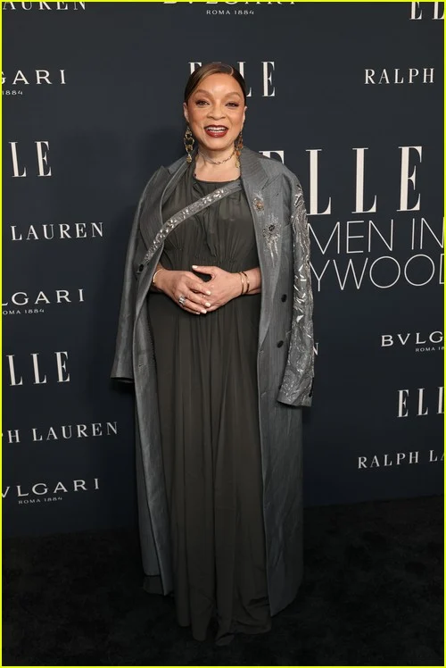 Elle Mulheres na celebração de Hollywood