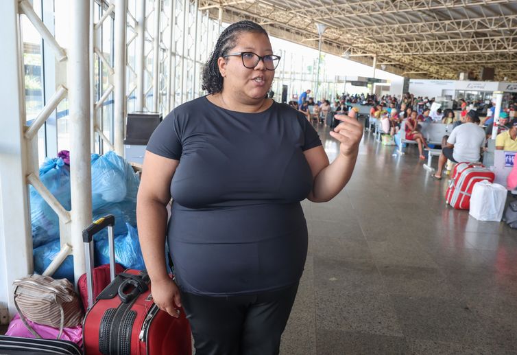 Brasília (DF), 22/12/2025 – O que as pessoas acham do natal, Laissa Macedo
Foto: Valter Campanato/Agência Brasil