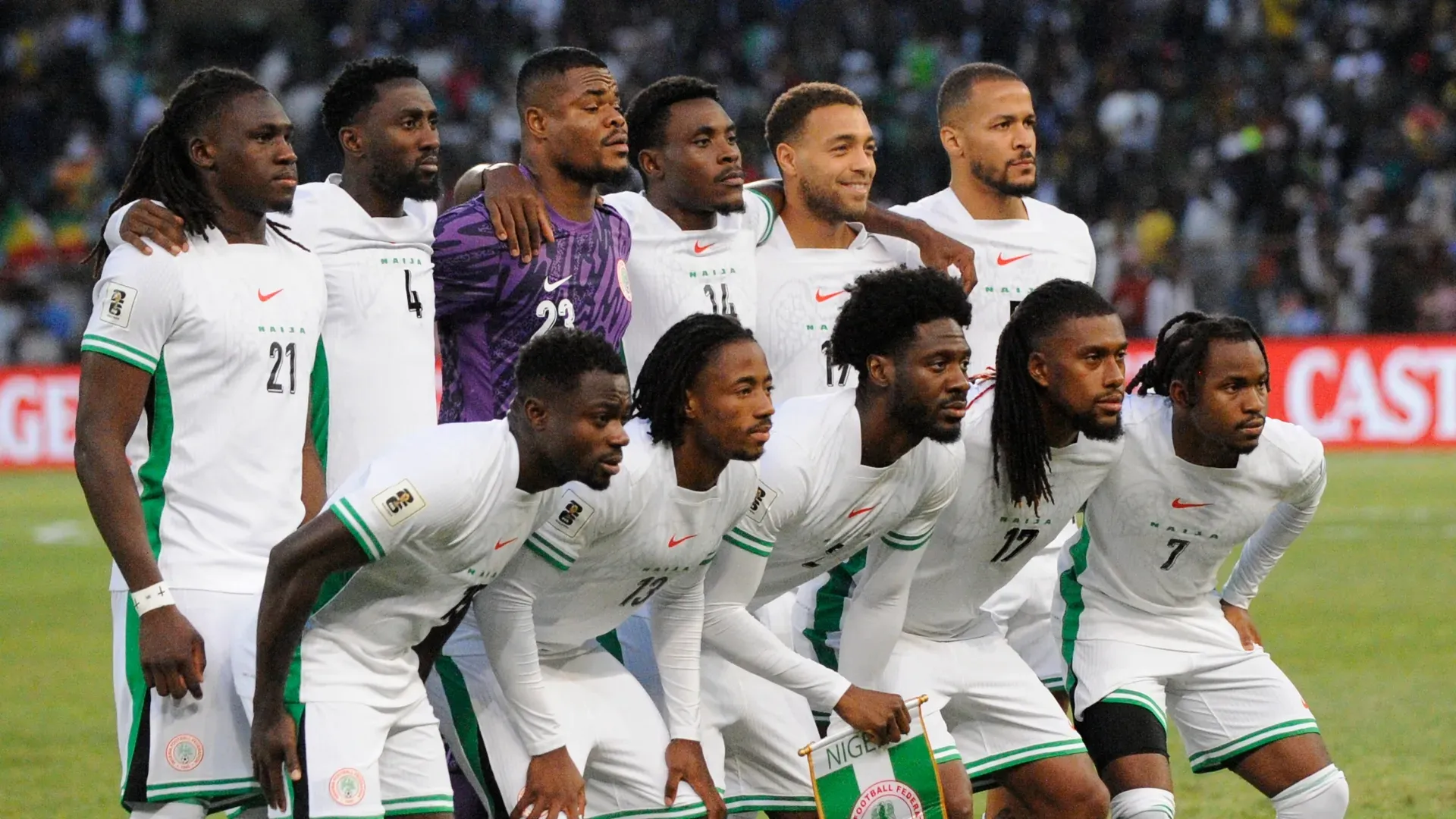 A Nigéria se alinha antes das eliminatórias para a Copa do Mundo FIFA de 2026 contra a América do Sul.