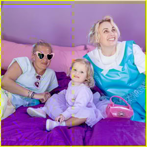 A esposa de Rebel Wilson, Ramona Agruma, grávida, esperando seu segundo filho!