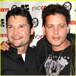 A mãe de Corey Haim critica as alegações de Corey Feldman, o advogado do ator diz que os comentários foram 'descaracterizados'