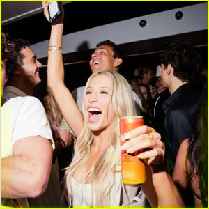 A recém-solteira Alix Earle faz festas em Miami após a separação de Braxton Berrios