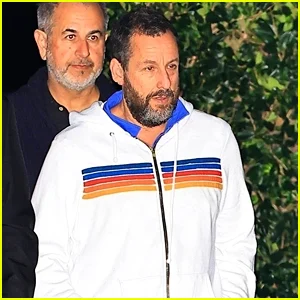 Adam Sandler e sua esposa Jackie aproveitam o jantar pré-feriado no Nobu em Malibu