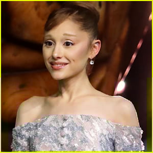 Ariana Grande diz que não sabe o que 6-7 significa em meio ao clipe viral da entrevista com Adam Sandler: 'Estou com medo, o que é 67?'