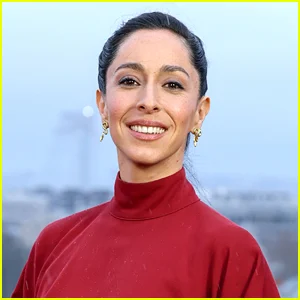 Avatar: Oona Chaplin de Fire & Ash revela que pensou em mudar seu nome para se distanciar do avô famoso