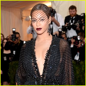 Beyoncé retornando ao Met Gala 2026 como copresidente, 2 estrelas também nomeadas e várias outras adicionadas ao comitê anfitrião!