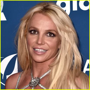 Britney Spears escreve uma mensagem direta para a família depois que a irmã Jamie Lynn publica fotos da celebração do feriado