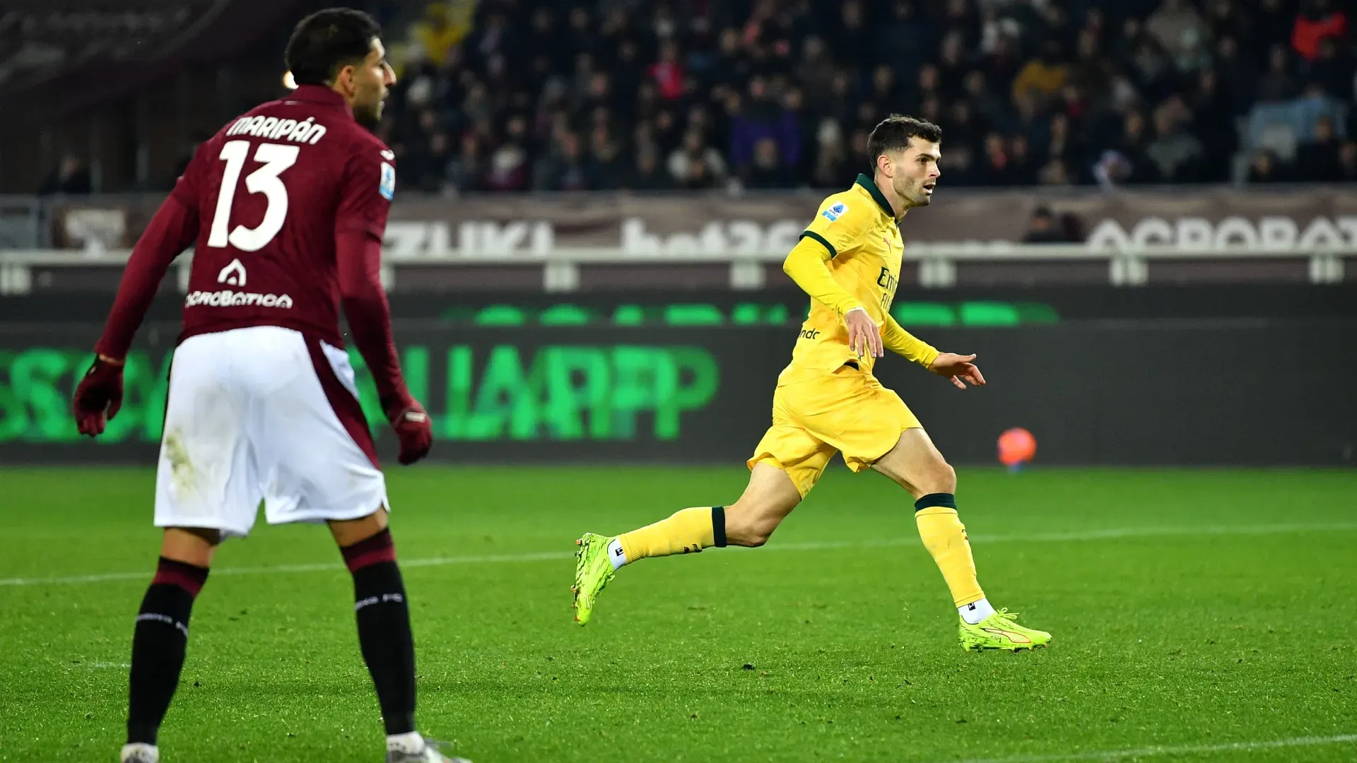 Christian Pulisic, do AC Milan, comemora gol contra o Torino.