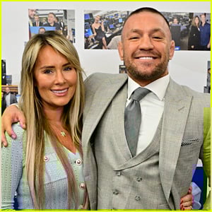 Conor McGregor se casa com Dee Devlin, amor de longa data, depois de mais de 17 anos juntos