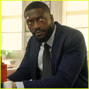 Fotos iniciais da segunda temporada de 'Cross' provocam outra temporada emocionante