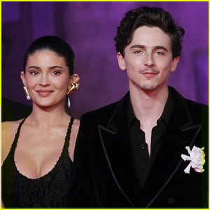 Kylie Jenner fala sobre ser 'protetora' de sua vida pessoal em meio ao relacionamento de Timothee Chalamet