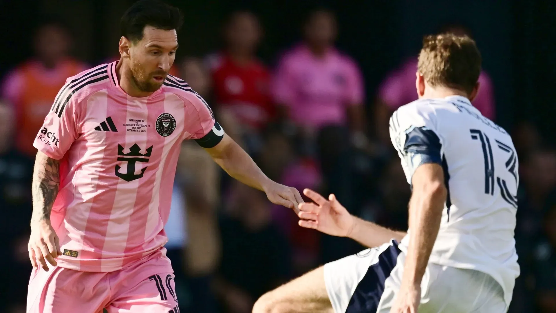 Lionel Messi, estrela do Inter Miami, e Thomas Muller, do Whitecaps