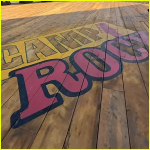 Música de 'Camp Rock 3': Diretor revela que músicas antigas serão revisitadas, novas músicas serão adicionadas