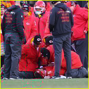 Patrick Mahomes sai do jogo com uma lesão no joelho e Chiefs é eliminado da disputa dos playoffs