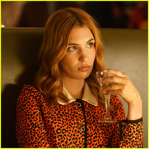 Quem interpreta Rose Landry em ‘Heated Rivalry’? Tudo sobre a atriz Sophie Nelisse!