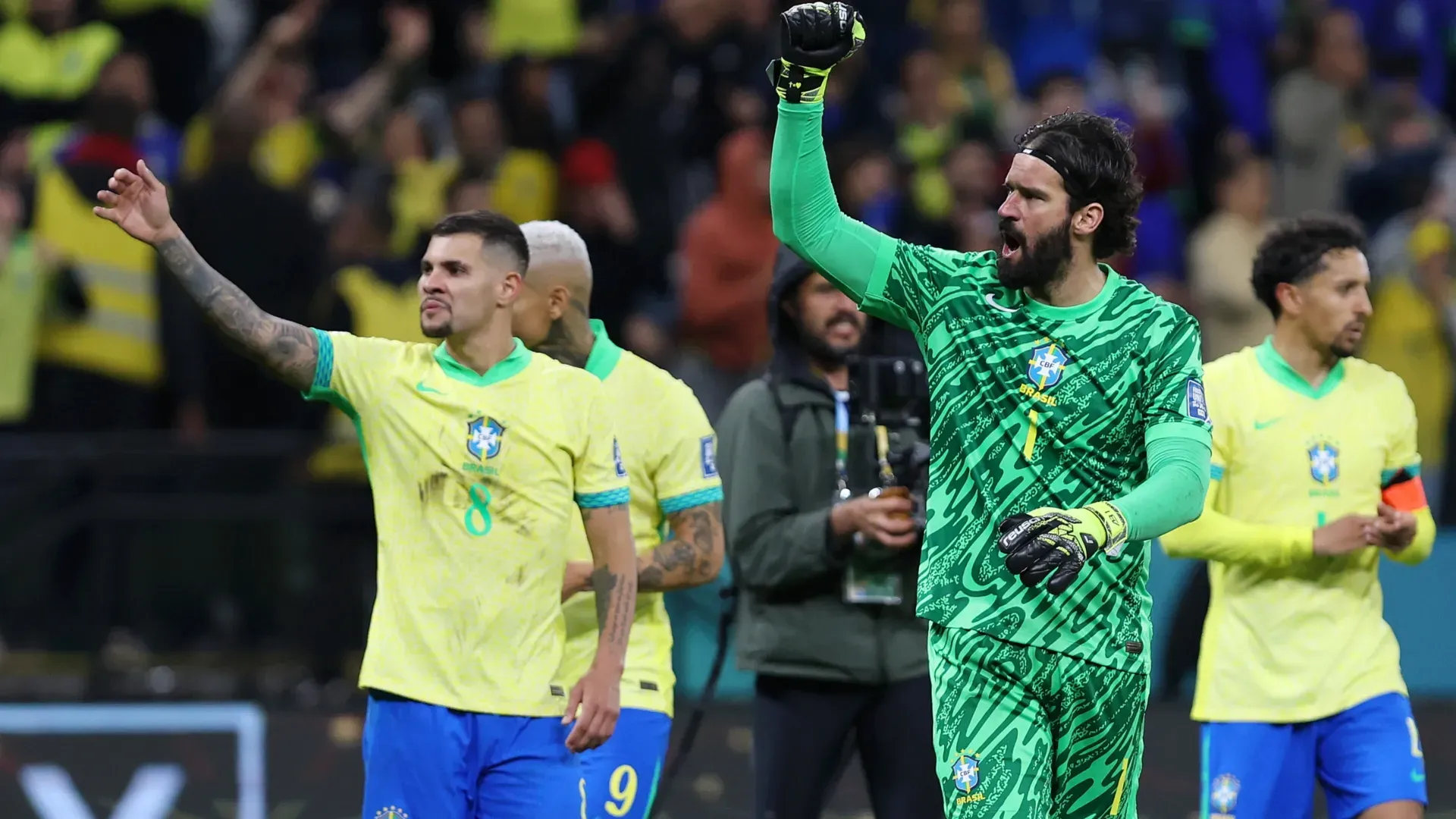 Jogadores do Brasil comemorando uma vitória