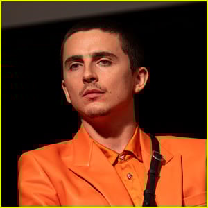 Timothee Chalamet reflete sobre seu ofício: 'Esta é uma merda de alto nível' durante a turnê de imprensa de 'Marty Supreme'