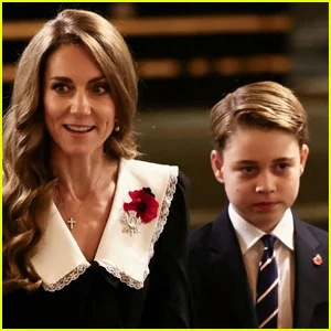 Vídeo do príncipe George provoca reação depois que a saudação de Natal do homem se torna viral