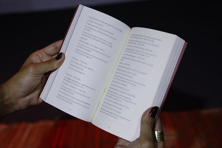 Rio de Janeiro (RJ), 02/12/2025 – Lançamento do livro Axé-Amém: Encruzilhadas da Fé Negra no Brasil. Foto: Fernando Frazão/Agência Brasil