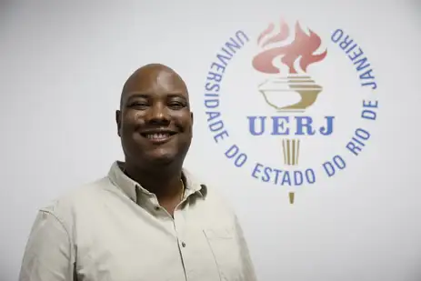 Fernando Frazão/Agência Brasil Rio de Janeiro (RJ), 27/11/2025 – O historiador David Gomes participa do 1º Encontro de Cotistas Egressos da Universidade do Estado do Rio de Janeiro (Uerj). Foto: Fernando Frazão/Agência Brasil