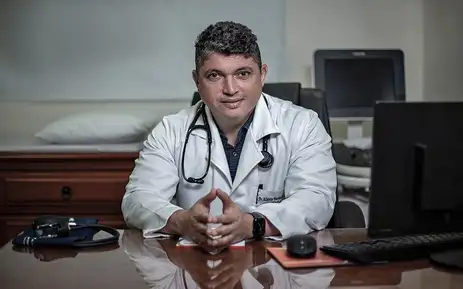 Rio de Janeiro (RJ), 16/12/2025 – Dr. Aloisio Barbosa da Silva, Estilo de vida leva jovens de 20 a 30 anos a apresentarem fatores de risco cardiovascular.
Foto:  Aloisio Barbosa da Silva/Arquivo pessoal