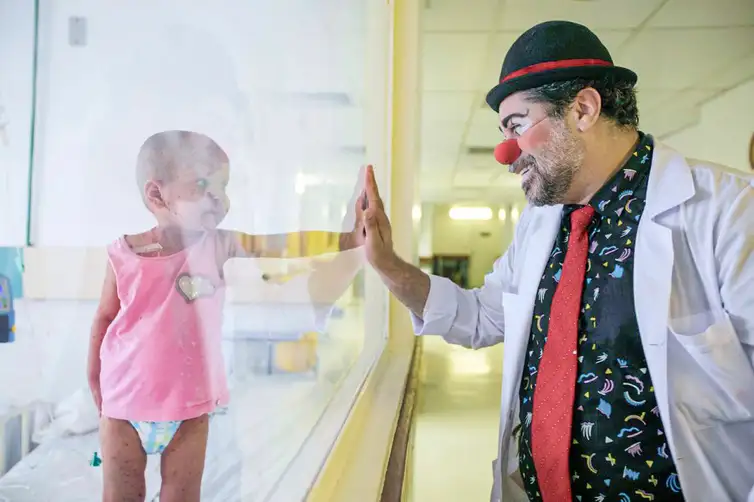 Brasília (DF), 24/12/2025 - Arilson Lopres- Artistas periféricos de auto de Natal têm lutas em suas comunidades.
Foto: Lana Pinho/Divulgação