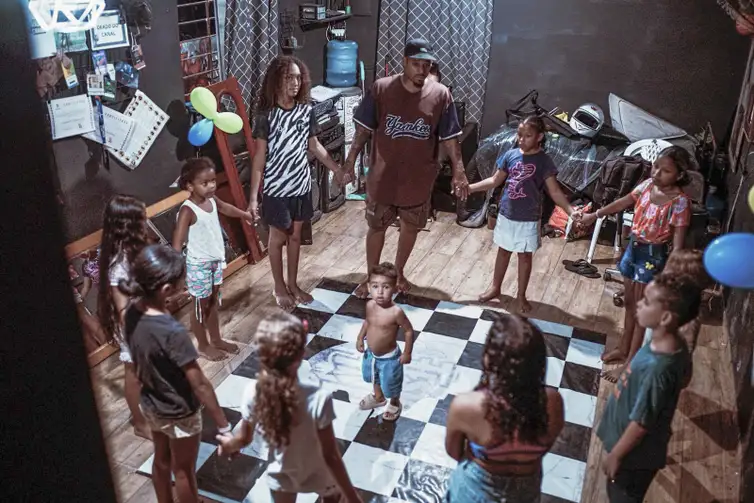 Brasília (DF), 24/12/2025 - Okado do canal - Artistas periféricos de auto de Natal têm lutas em suas comunidades.
Foto: Okado do canal/Arquivo pessoal