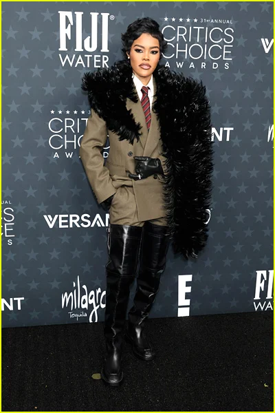 celebridades no Critics Choice Awards